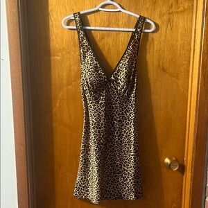 Warner's Marilyn Monroe Leopard-Print Slip Dress in Brown & Black Large